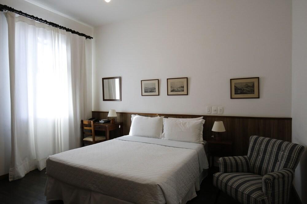 Voa Hotel Uniao Каксамбу Екстериор снимка