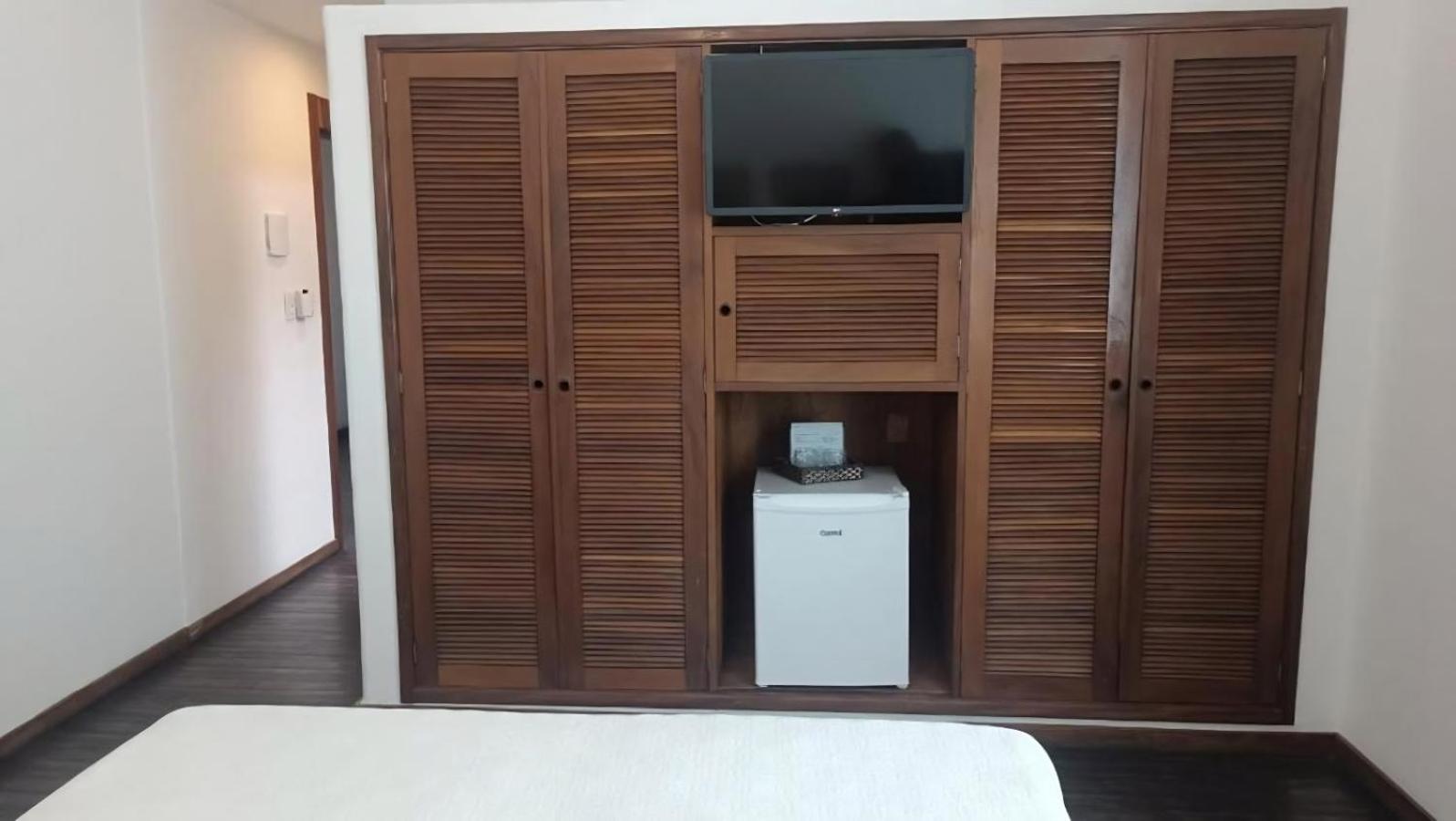 Voa Hotel Uniao Каксамбу Екстериор снимка