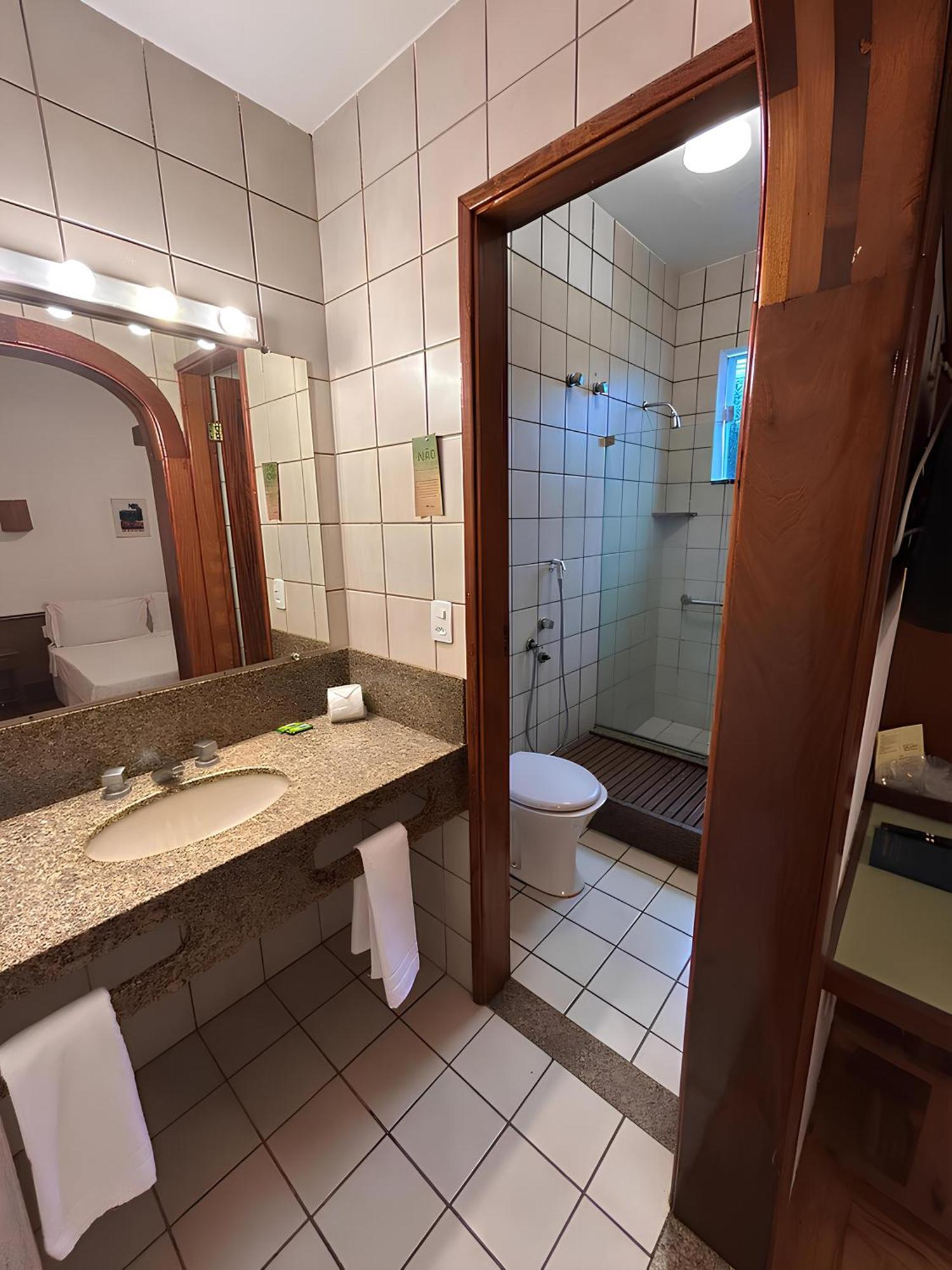 Voa Hotel Uniao Каксамбу Екстериор снимка